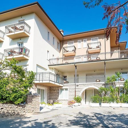 Residenza Panorama Aparthotel Costermano Eksteriør bilde